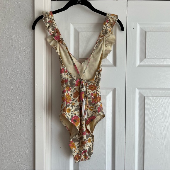 NWT LOUISE MISHA sz 36 reva floral one piece ruffle swimsuit rainbow flowers - Picture 5 of 13